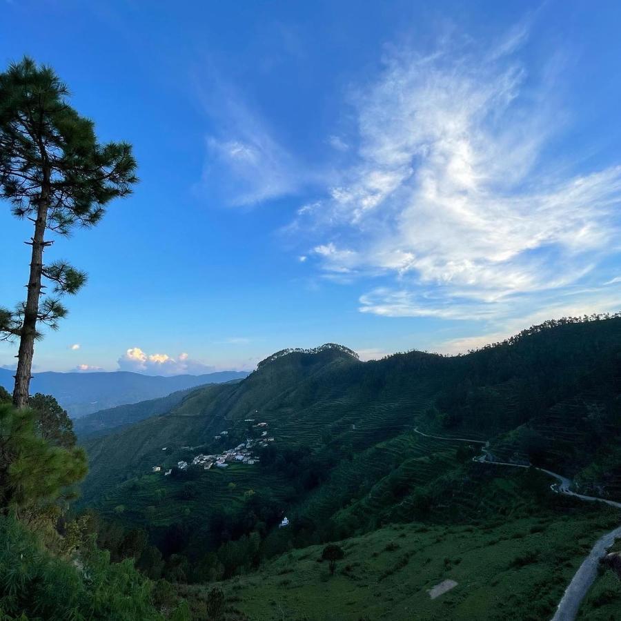 Bsr Farms Resort Pauri Zewnętrze zdjęcie